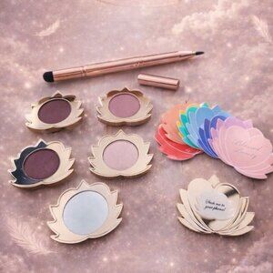 Blessed Beauty Natural Eye Shadow Set *Etheral Eyes*